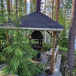 Hullu Kettu & Lakehouse