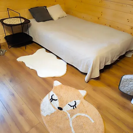 فيلة Hullu Kettu & Lakehouse روكولاهتي