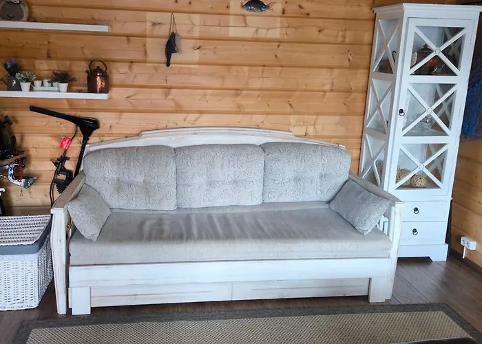 Hullu Kettu & Lakehouse Villa