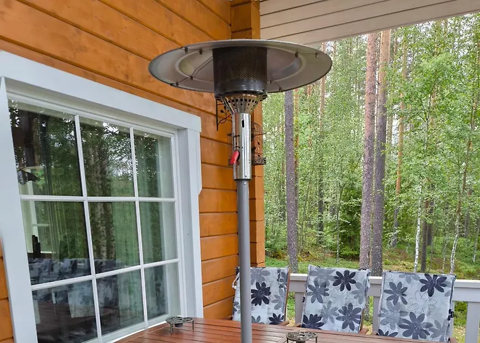 Hullu Kettu & Lakehouse Ruokolahti