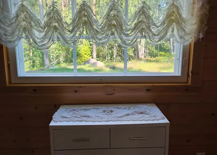 Hullu Kettu & Lakehouse Villa